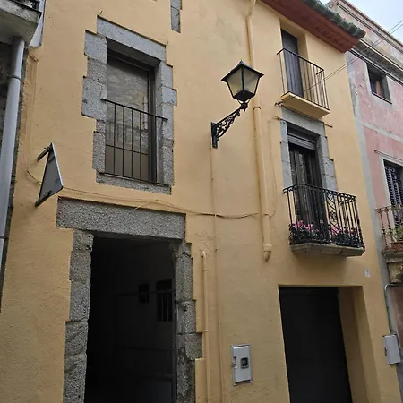 Casa De Poble A *